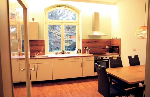 Xanten Apartment | Idyllische 4-Personen Wohnung mit Dachterrasse in der Villa Kolck