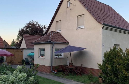 Bad Muskau Apartment | Idyllische Ferienwohnung am Oder-neiße Radweg & Fürst-pückler Park Bad Muskau