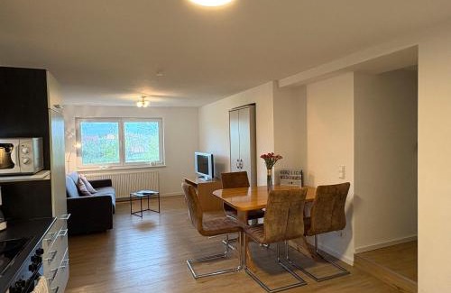 Petersberg Apartment | Idyllische Ferienwohnung in Stadtnähe
