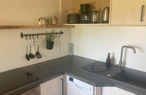 Kaditz Apartment | idyllische FeWo Motte