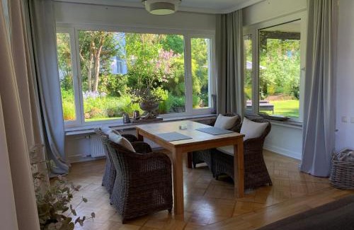 Siegen Apartment | Idyllische Stadtwohnung im Grünen