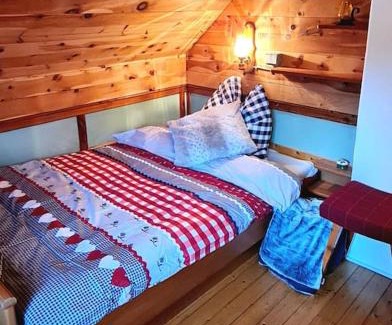 Turracher Hohe House | Idyllische Zirbenholz Alpin Huette