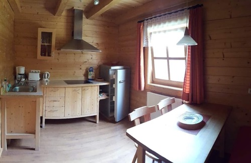 Kirchham Apartment | Idyllisches Ferienhaus mit Terrasse und Liegewiese