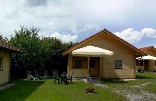 Kirchham Apartment | Idyllisches Ferienhaus mit Terrasse und Liegewiese