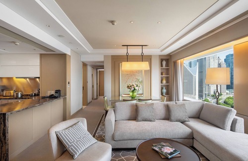 Downtown Shanghai Apartment | IFC Residence