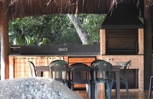 Praia de Taubate House | Ihabela, Brazil