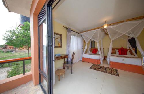 Kasese Cabin | Ihamba Lakeside Safari Lodge