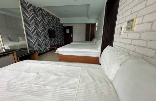 Cianjin District House | IHI loveriver Hotel