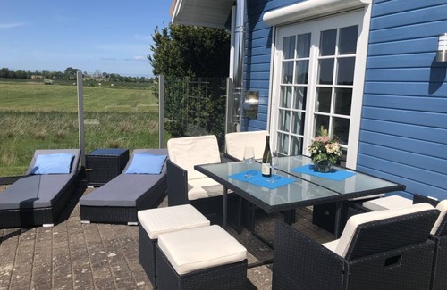 Schoenhagen House | Ihre Auszeit im Luxus Ferienhaus an der Ostsee. Herzlich Willkommen!
