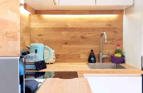 Espinho Apartment | ihW 1-bedroom Apartment Sunny & Comfy