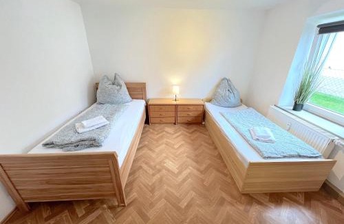 Pilsting Apartment | II Apartment 6 Personen - Monteurzimmer - Ferienwohnung - Großköllnbach