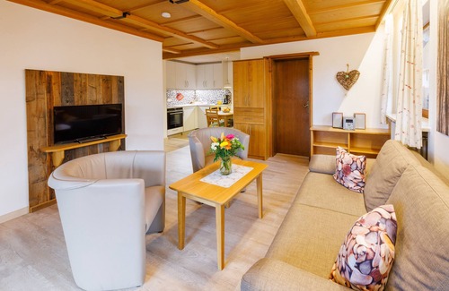 Grashof Apartment | II, Apartment Rauschberg 54sqm, balcony, kitchenette, 2 bedrooms, living room