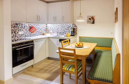 Grashof Apartment | II, Apartment Rauschberg 54sqm, balcony, kitchenette, 2 bedrooms, living room