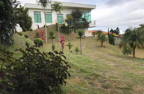 Novo Horizonte House | III FARM HOUSE AT Juiz de Fora AIRPORT - inside the city
