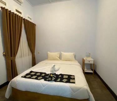 Kalipuro House | Ijen & Sleep Homestay
