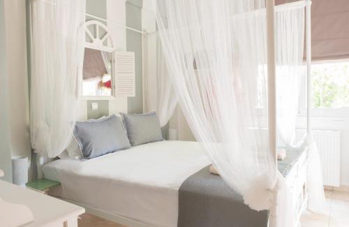 Paralia Ofryniou Apartment | Ikies Luxury Apartments