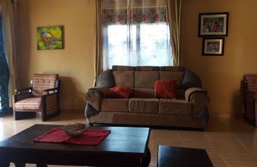 Western Region House | Ikirunga View Homestay Kisoro