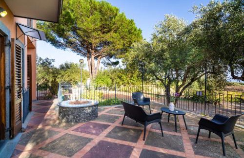 Linguaglossa Villa | Il baglio dell'etna