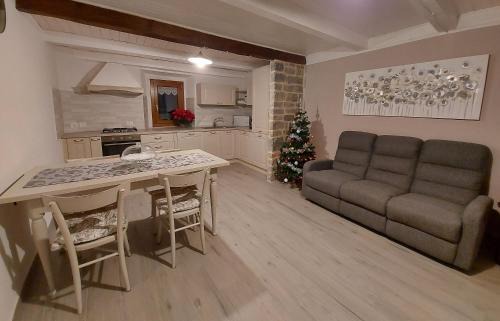 Fellicarolo Apartment | Il borghetto