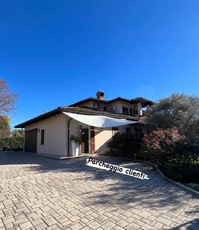 Castelletto Cervo Bed & Breakfast | Il borgo
