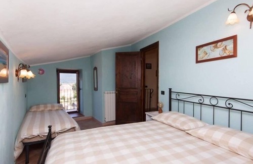Scapoli Bed & Breakfast | Il Borgo