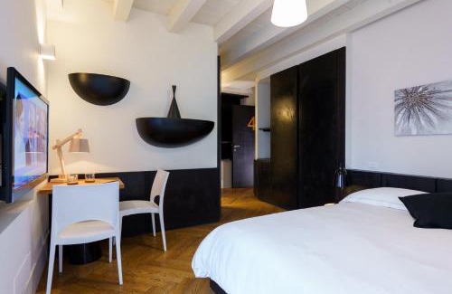 Monforte d'Alba Hotel | IL CANTUN