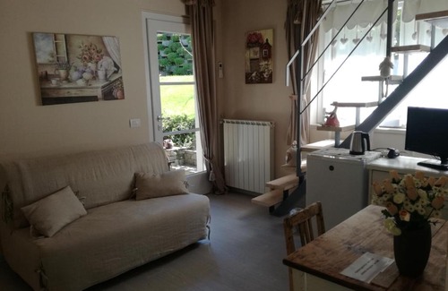 Oleggio Castello Bed & Breakfast | Il Colle Fiorito