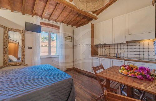 Porto Azzurro Apartment | Il Comandante - Goelba