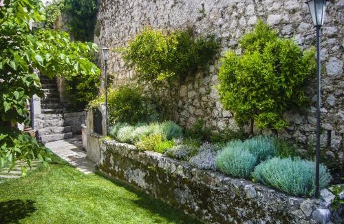 Vicalvi House | Il Falconiere