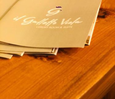 Palazzolo Acreide Historic Centre Bed & Breakfast | Il Galletto Viola, luxury room & suite