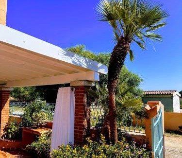 Sas Linnas Siccas House | Il Giardino davanti al Mare