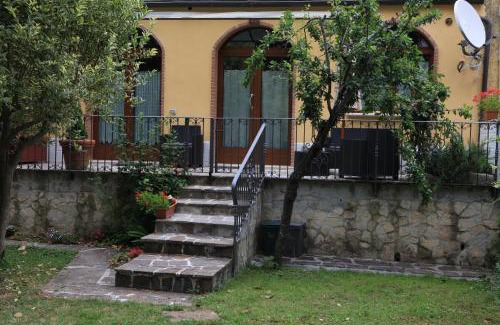 Isernia Apartment | Il giardino della Contessa