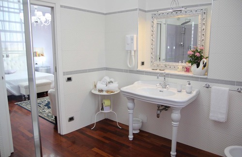 Taranto Bed & Breakfast | Il Giardino delle Jacaranda