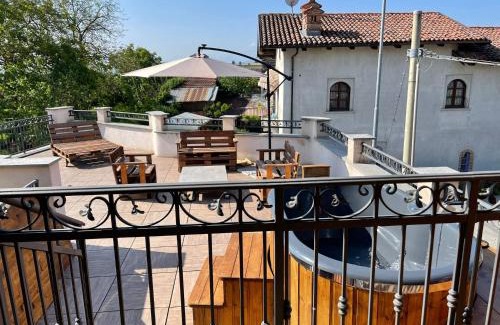 Busca House | Il Giramondo