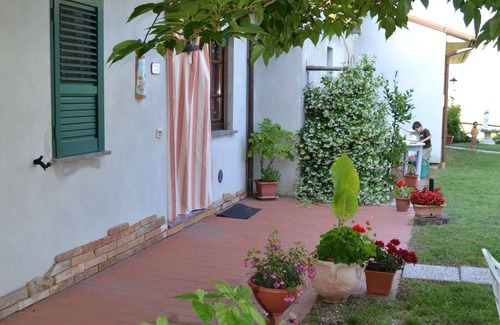 Paciano House | "Il Granaio Grande" Relaxation and Culture in Umbria.