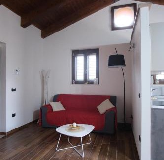 Giffoni Valle Piana Apartment | Il Noccioleto holiday home