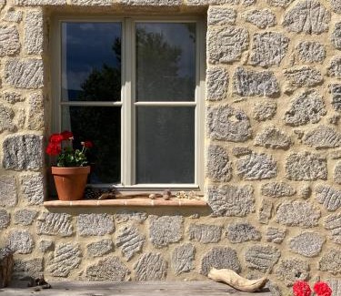 Castel del Piano Apartment | il peperino