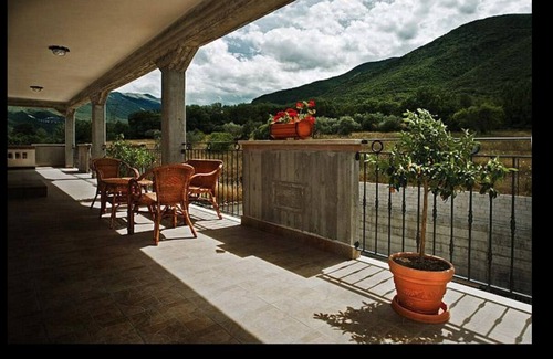 Pettorano sul Gizio Apartment | Il Poggio Dei Pettirossi
