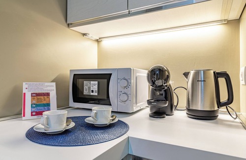 Vimercate Apartment | Il quadrato blu - One Bedroom Apartment, Sleeps 4