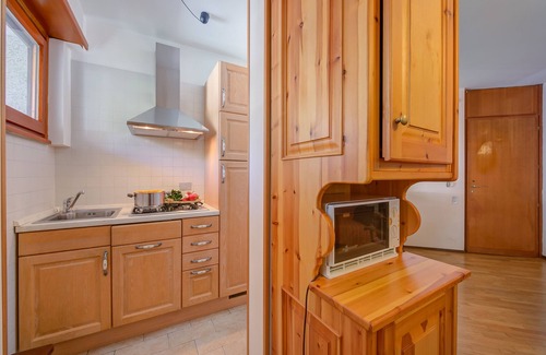 Bardonecchia Apartment | Il Rododendro (City Center), Bardonecchia, Italy