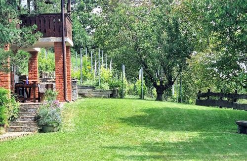 Oroslavje Apartment | Il-Veduta: Country-estate