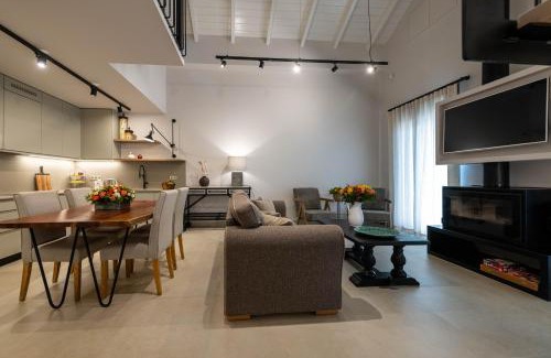 Messinia Apartment | Ilaeira Suite