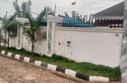 Ado Ekiti Apartment | Ilawe Road, white house