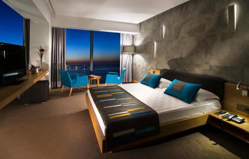 Kusadasi City Centre Hotel | Ilayda Avantgarde Hotel