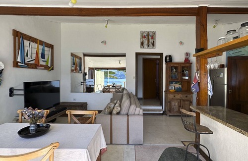 Cambaquara Ski Chalet | Ilhabela: refúgio na natureza c/vista espetacular