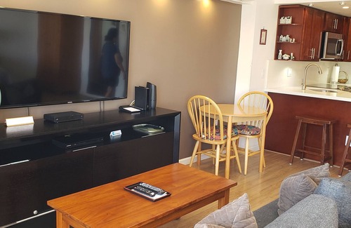Waikiki Condo | Ilikai 30-Day Rental Direct Lagoon, Firework, and Ocean Views