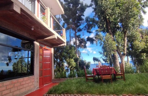 Isla Amantani Cottage | Illariywasi Homestay - Amantani Island (Beautiful views of Lake Titicaca, Puno)