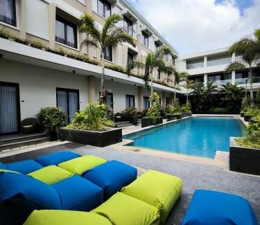 Praya Hotel | ILLIRA Lite Praya Lombok