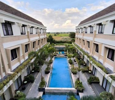 Praya Hotel | ILLIRA Lite Praya Lombok