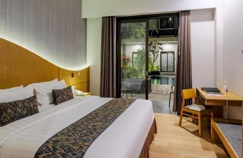 Praya Hotel | ILLIRA Lite Praya Lombok